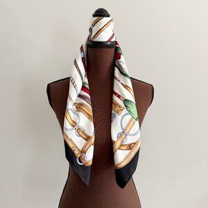 New Gucci Equestrian White Scarf with Gucci Gift Box